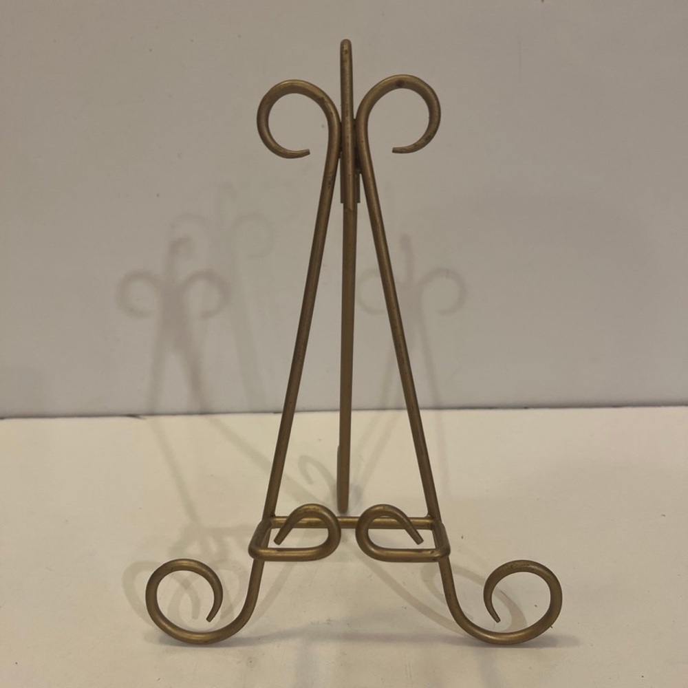 Gold color Easel display stand